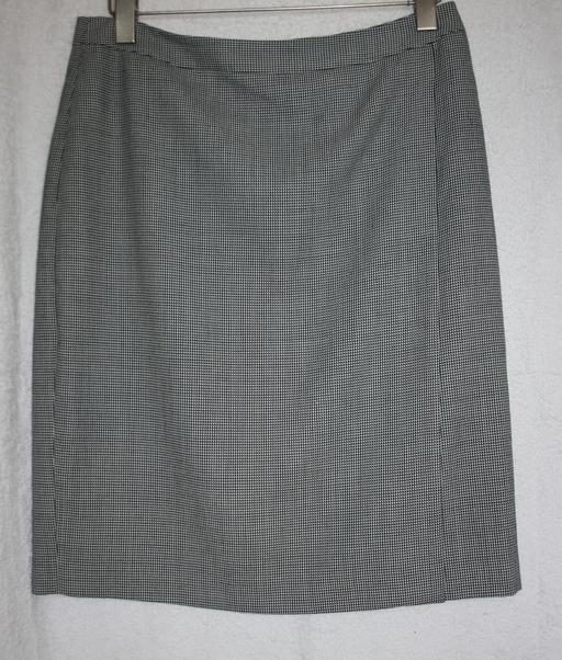  — Reiss knee length pencil skirt size 14