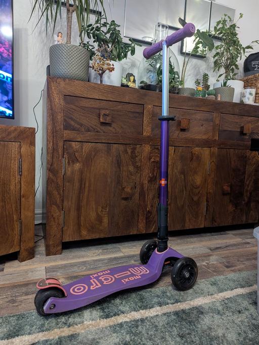  — micro maxi scooter