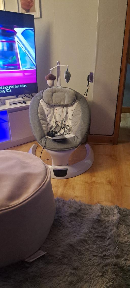  — baby swing chair