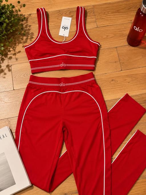  — Alo yoga set