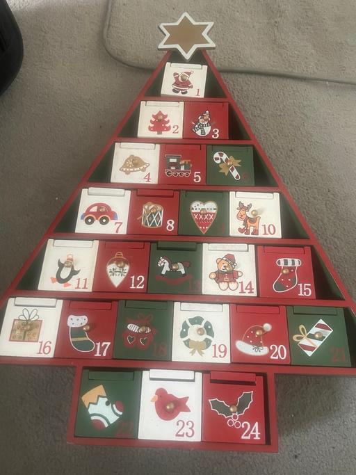  — Christmas tree shaped advent calendar