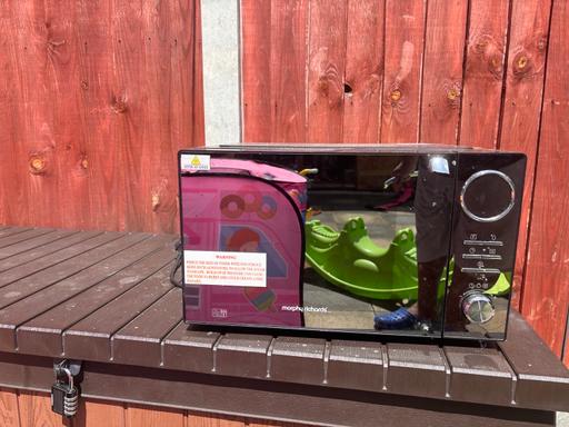  — Morphy Richard’s - Black Microwave
