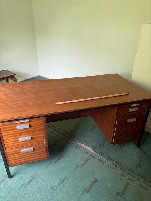 — Desk