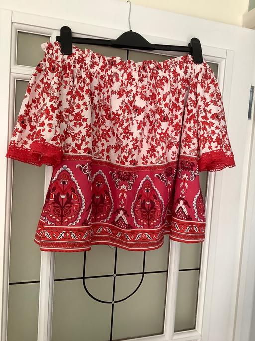  — New off the shoulder summer top