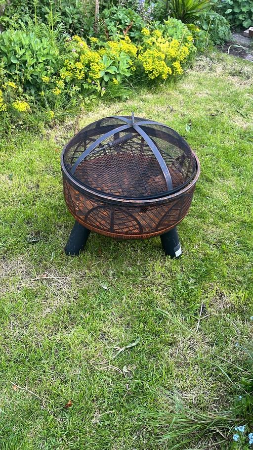  — BBQ / firepit