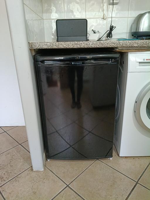  — Hotpoint fridge