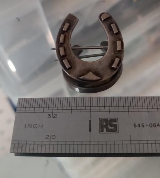  — Antique Victorian horseshoe silver brooch