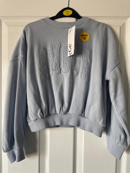  — Girls sweatshirt