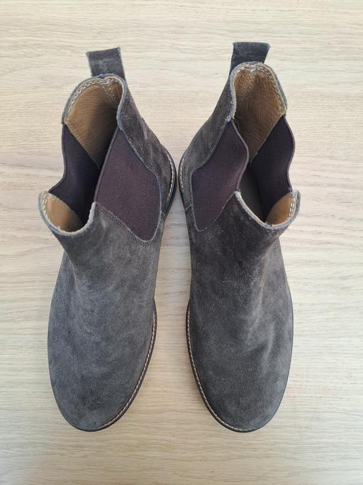  — Chelsea ankle shoe