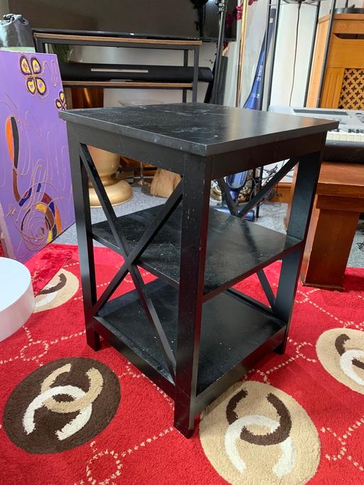  — Free standing unit