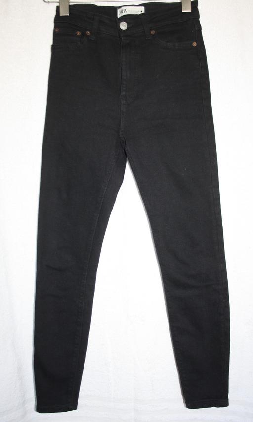  — Zara black jeans size 8