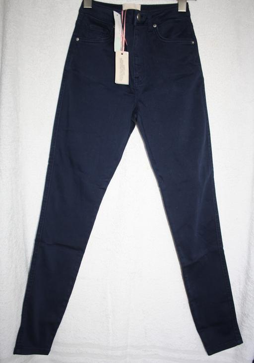  — Mavette navy skinny jeans size 8