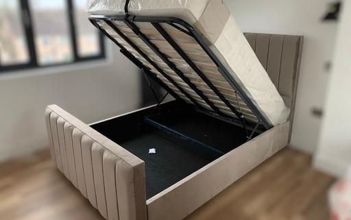  — Bed Ottoman Kingsize
