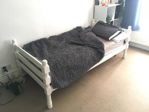  — Solid Pine Single bed - white