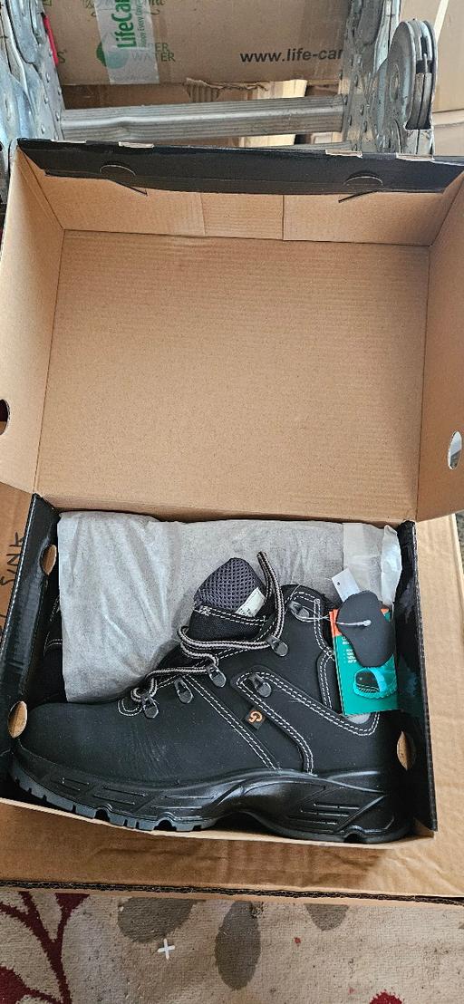  — Steel Toe Cap Men's Work Boots Size 6