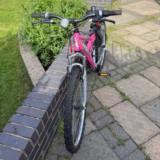  — Trax TFS1 Mountain Bike – Good Condition