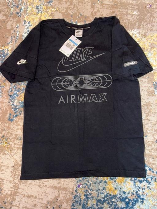 — Nike Air Max men T-shirt size M