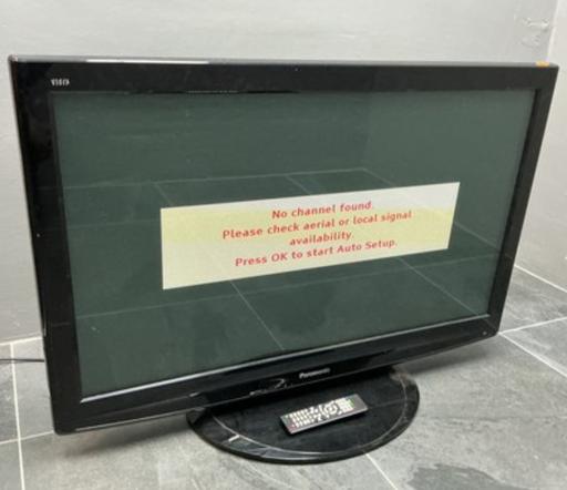 Panasonic Viera 42-inch TV + Roku HD Stick