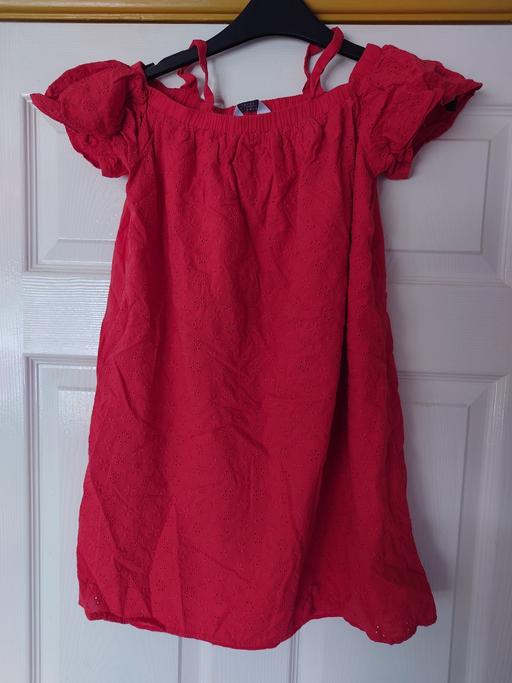  — Girls pink dress size 10-11 years