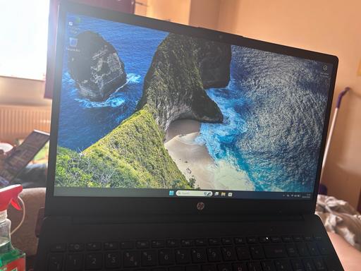  — Hp laptop