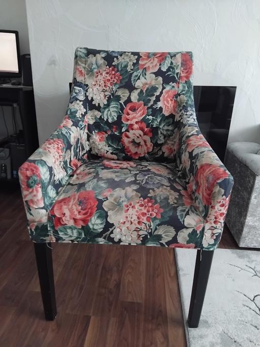  — Small Armchair