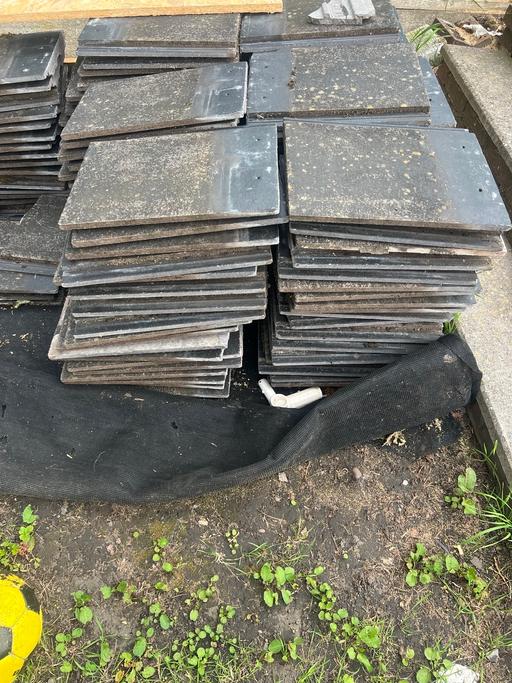  — Roof tiles