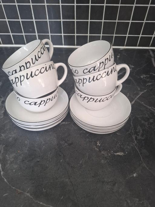  — coffee cups