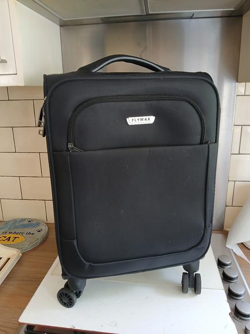  — Flymax Cabin Luggage Case