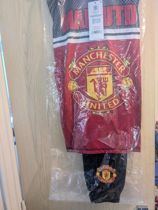  — boys man u pjs