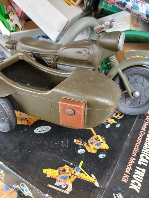  — action man motor bike side car