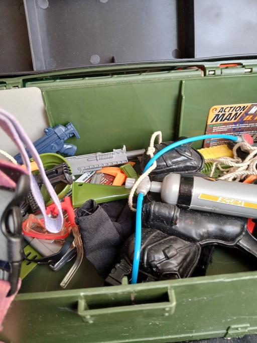  — action man case with few bits