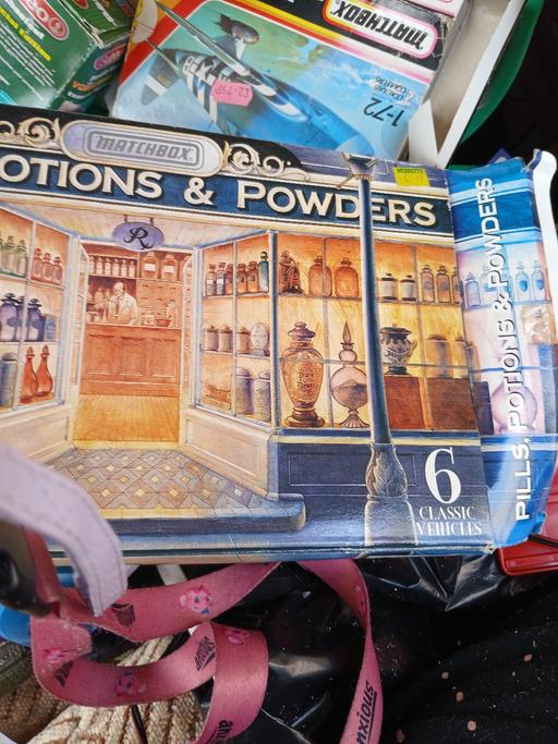  — old matchbox collection 6 cars