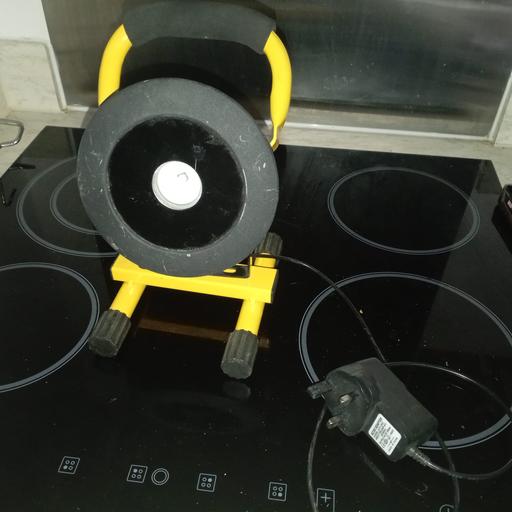  — Very bright Portable Work Light - Yellow