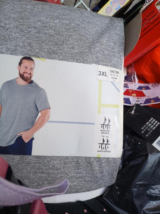  — man's sports top 3 xl