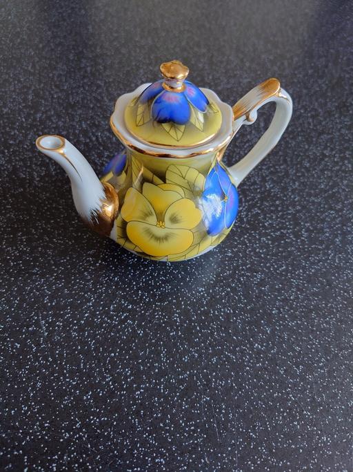  — Vintage regal porcelain miniature coffee pot