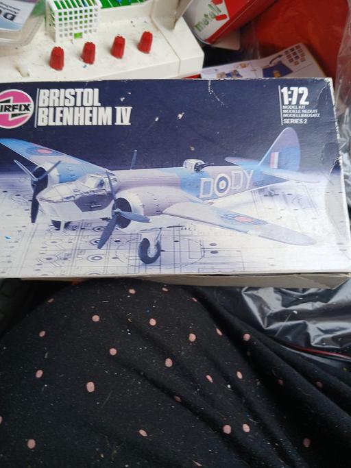  — airfix  aeroplane to build