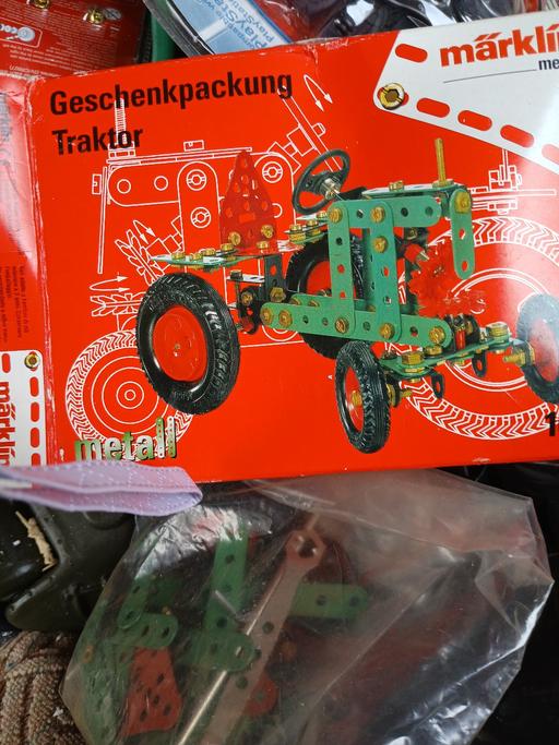  — metal tracker to build
