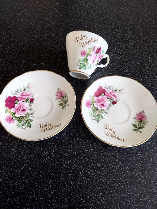  — Argyle bone china ruby wedding teacup & sauce