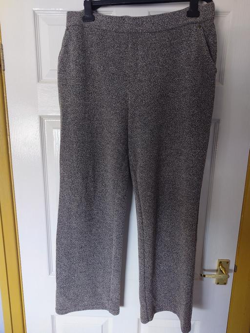  — Women's grey wide leg trousers size 16