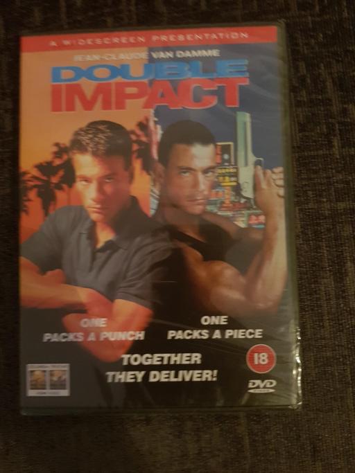  — Jean-Claude Van Damme memorabilia