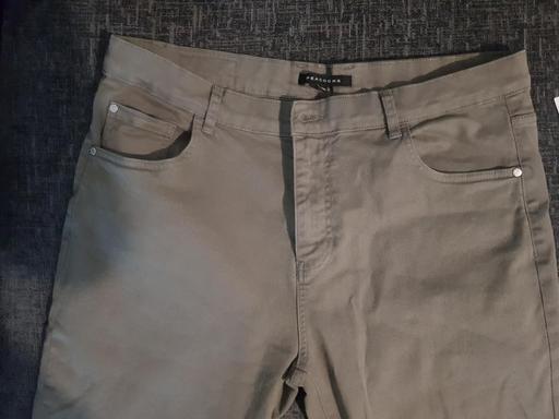  — Men's khaki jeans from Peacocks