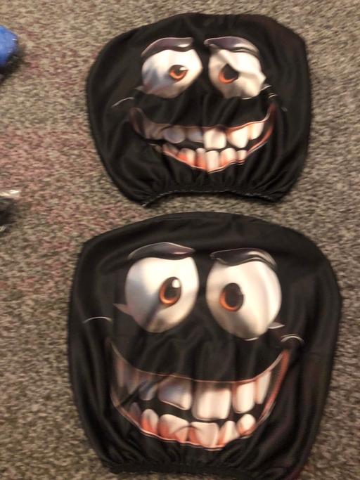  — Car head rest covers