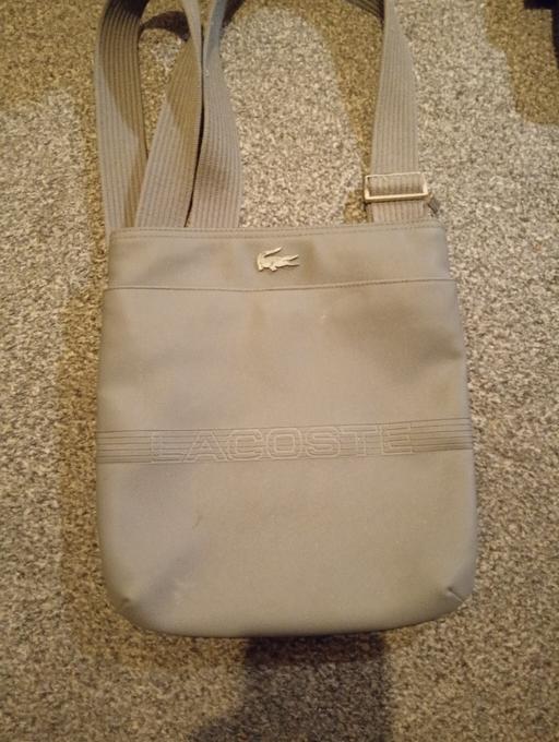  — Lacoste man bag zip broken