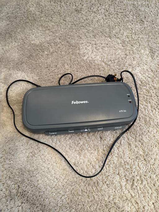  — A4 Laminator