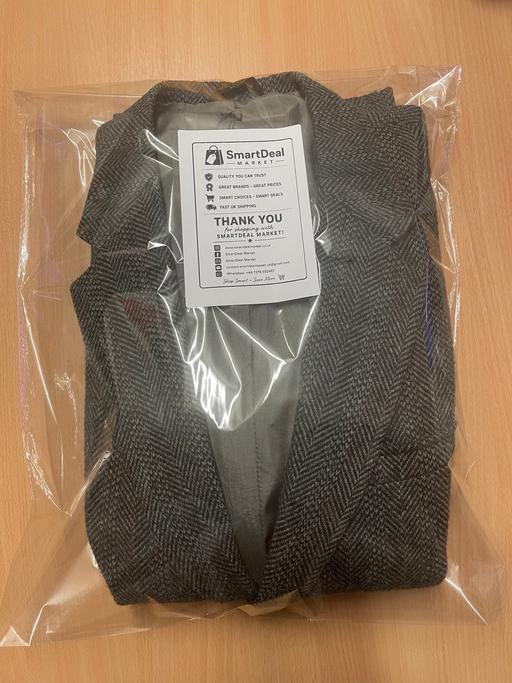  — Wentworth Grey Wool Blazer Size 42L