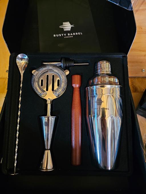  — Cocktail 🍸 Set  by RUSTY BARRELL ♥️