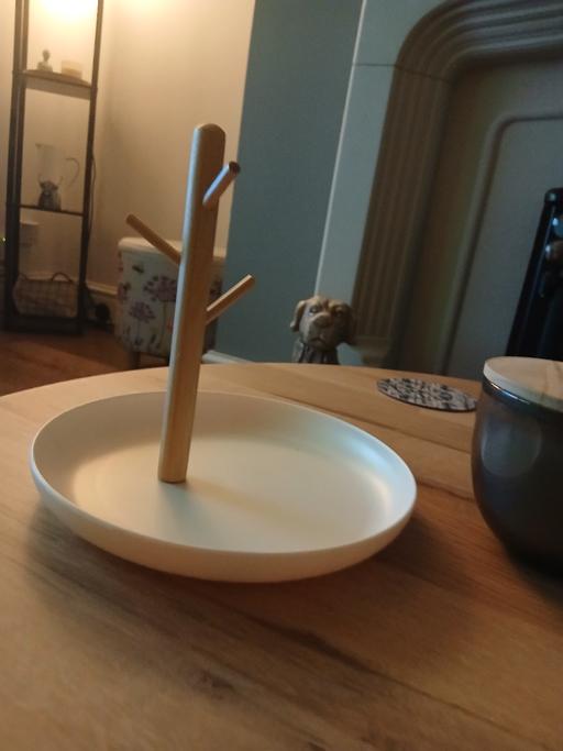  — Display Tree Tray Unused