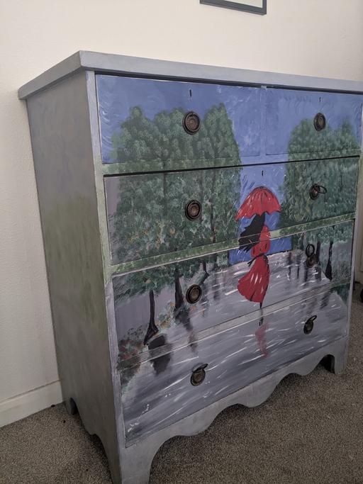  — Chest Drawers