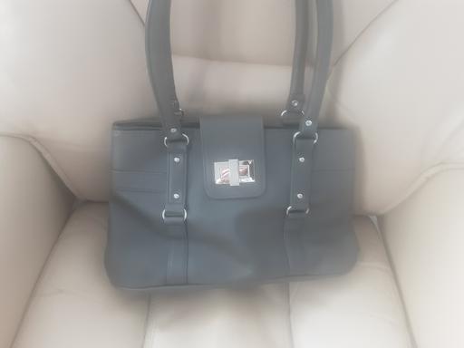  — BNWOT grey handbag