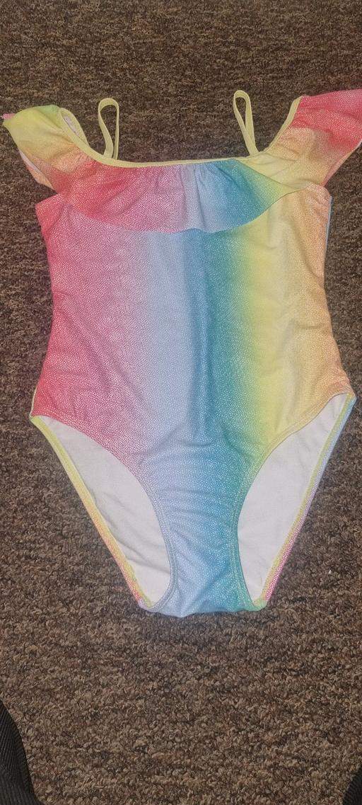  — Swimming costume 9-10 years